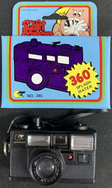 #TY366 - Trick Squirt Camera in Illustrated Box